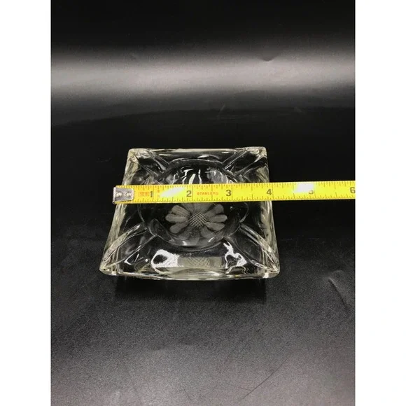 WJ Hughes Cornflower Etched Glass Ashtray 1960s Clear Vintage - Picture 2 of 6